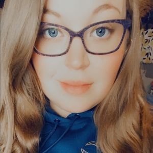 Meet your Posher, Alyssa